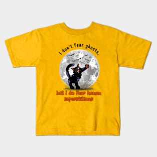 Black cat stands up to superstition Kids T-Shirt